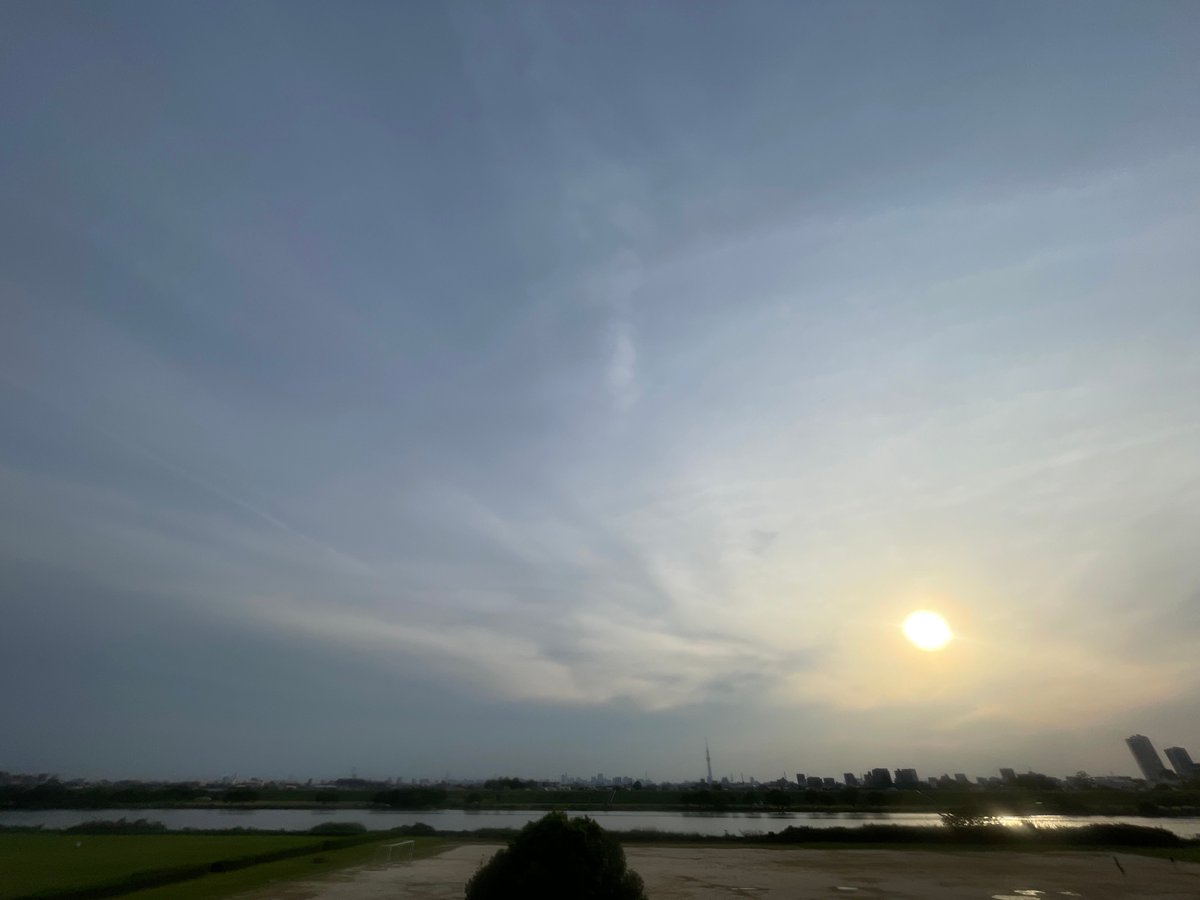 今日はなんも買いに行ってない
ナポリタンでいいか

#スカイツリー #雲 #空  #夕焼け #sky  #cloud  #sunset 
#ジョギング #ランニング #jogging #running