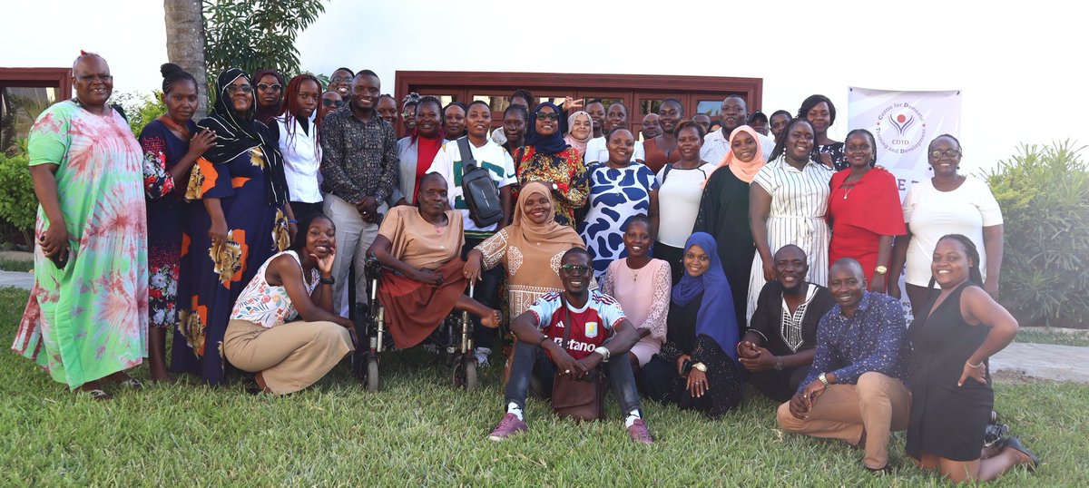 UzalendoI's tweet photo. We were proud to represent @UzalendoI at the #TimeToCare workshop by @oxfamkenya
Women do 81.8% of unpaid care work in Kenya 4+ hrs daily.
This is not culture it’s a policy gap.
We’re pushing for:
✔ Fair labour enforcement
✔ ILO 189 & 190 ratification
#CareEconomy https://t.co/zqtqgy3D1G