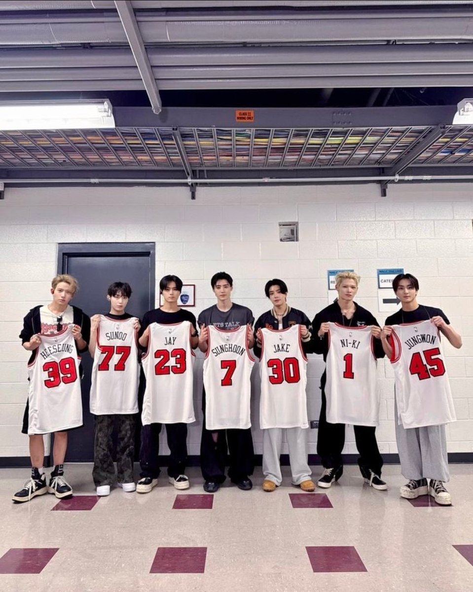 bringhee_seungback7777 tweet media