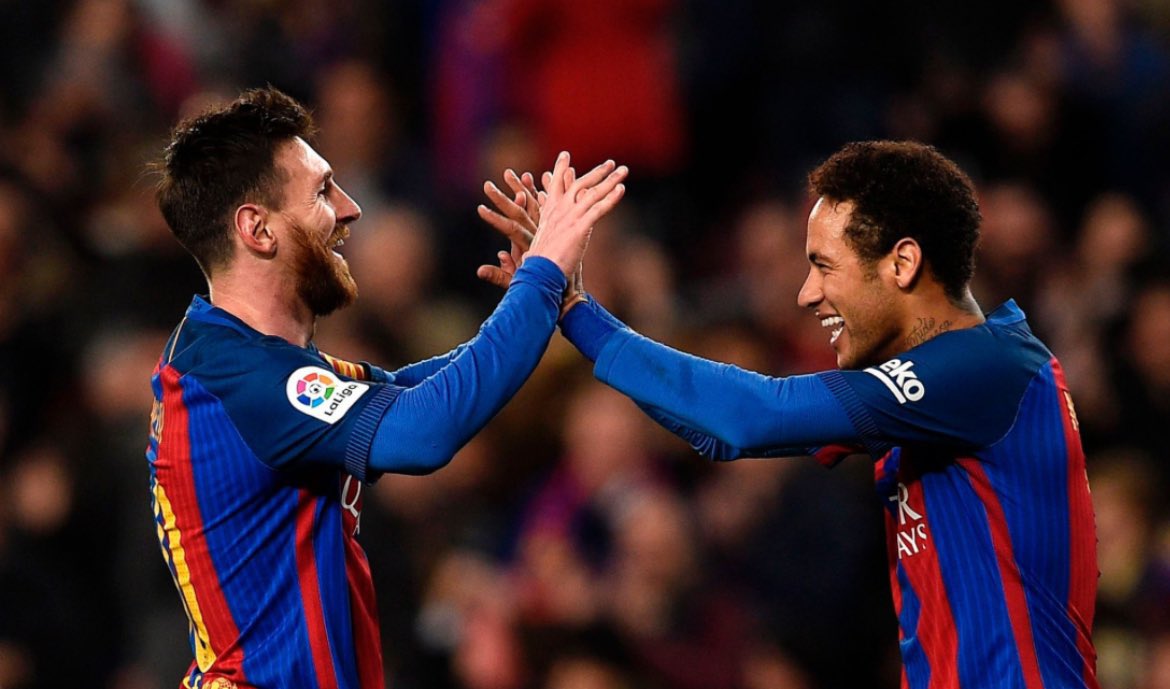 koko💙❤️ tweet media