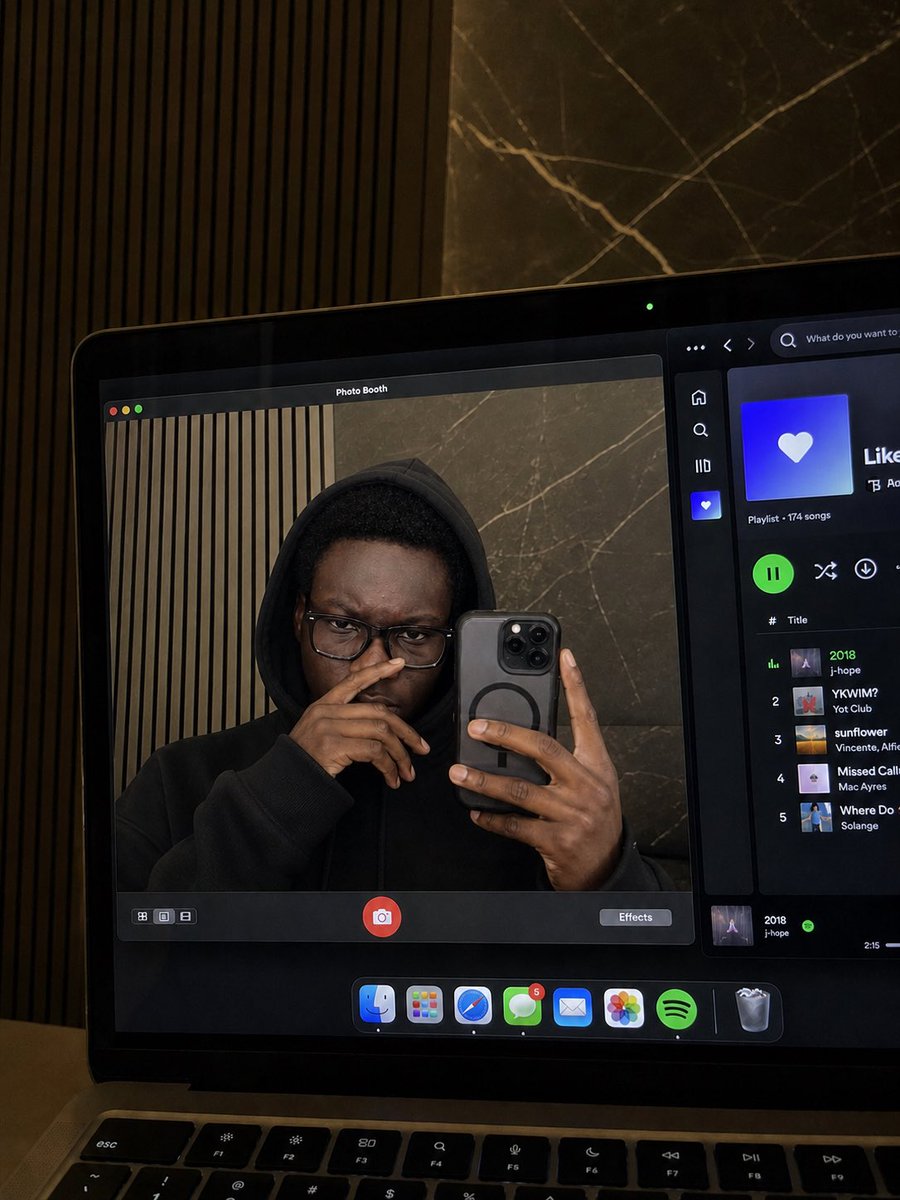 𝕯𝖊𝖛𝕰𝖓𝖓𝖞 tweet media