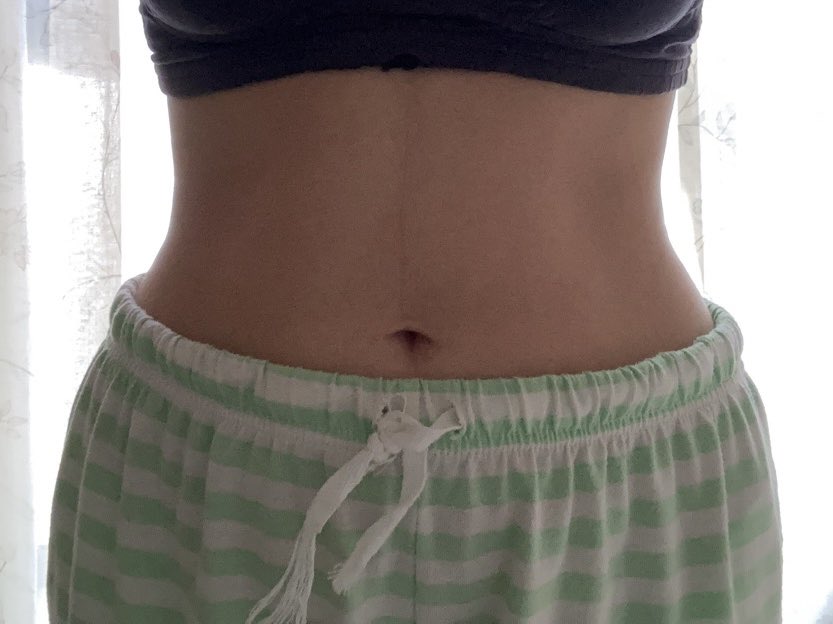 ditzy_crybaby's tweet photo. just waist vs waist + hips

i rly hate how wide my hips are &amp; how short my torso is https://t.co/T62cwAggHP