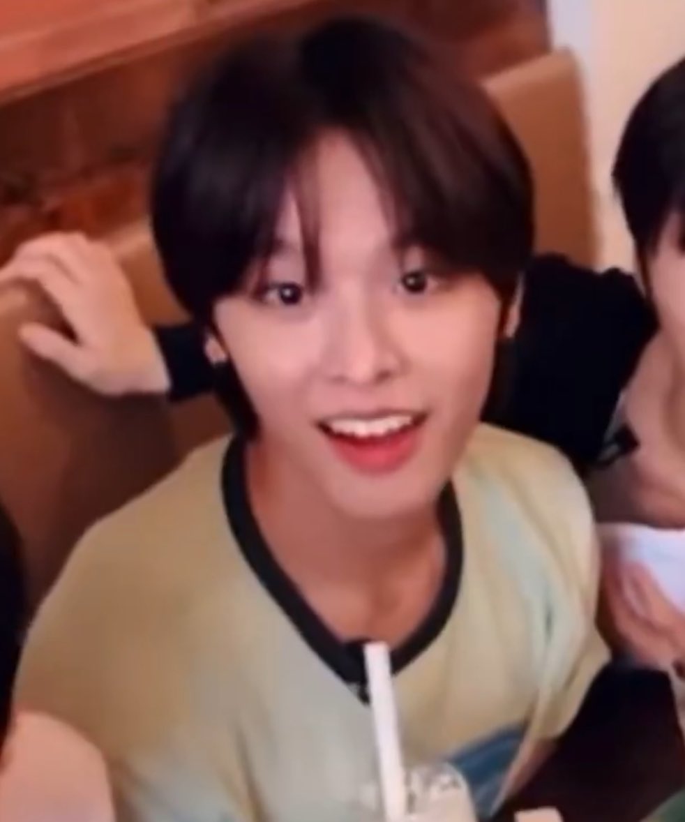 토산호 tweet media