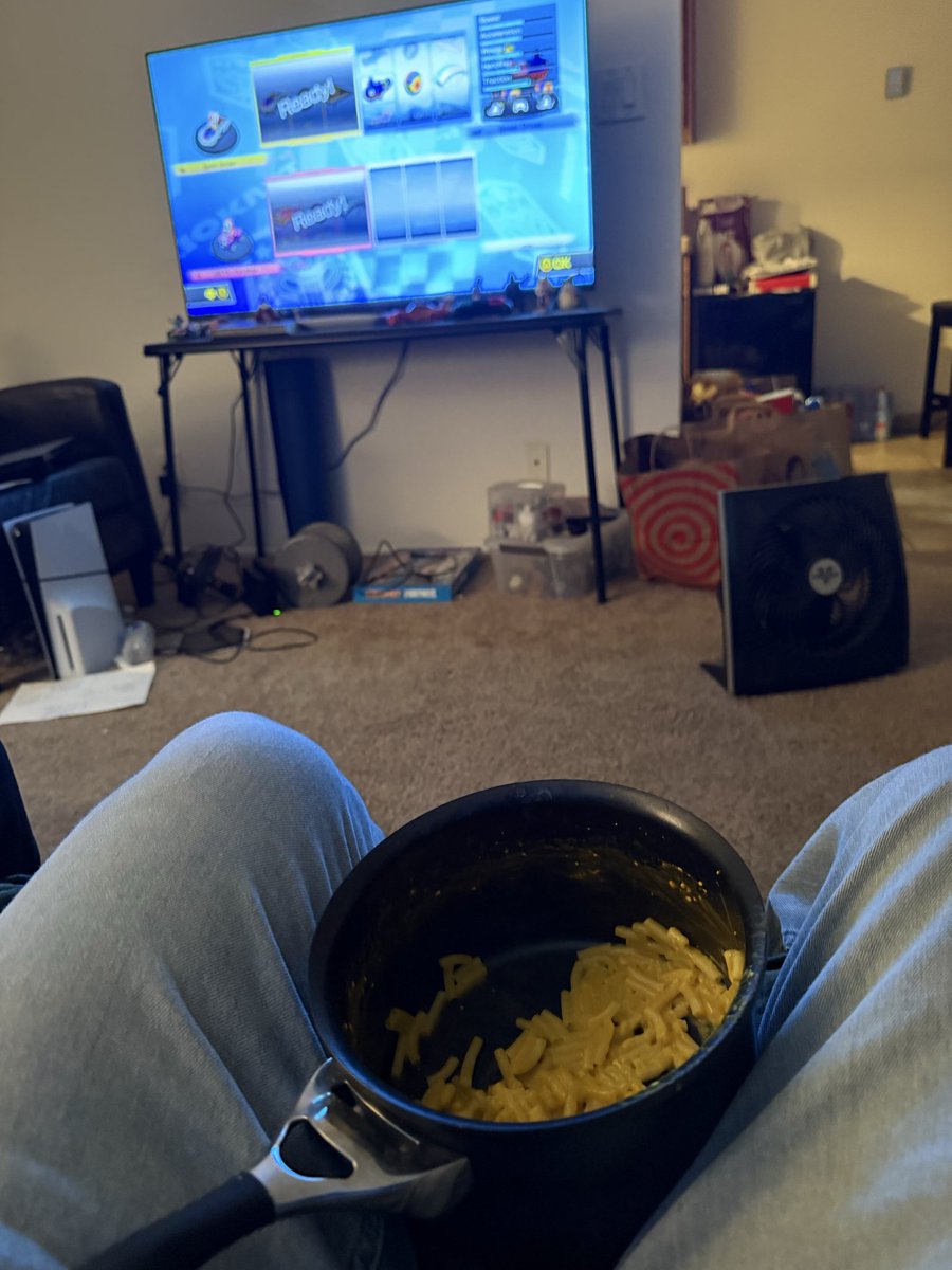 chunnn1d's tweet photo. Not proud of it, man enough to say it #johnb https://t.co/XEPV2475Rl
