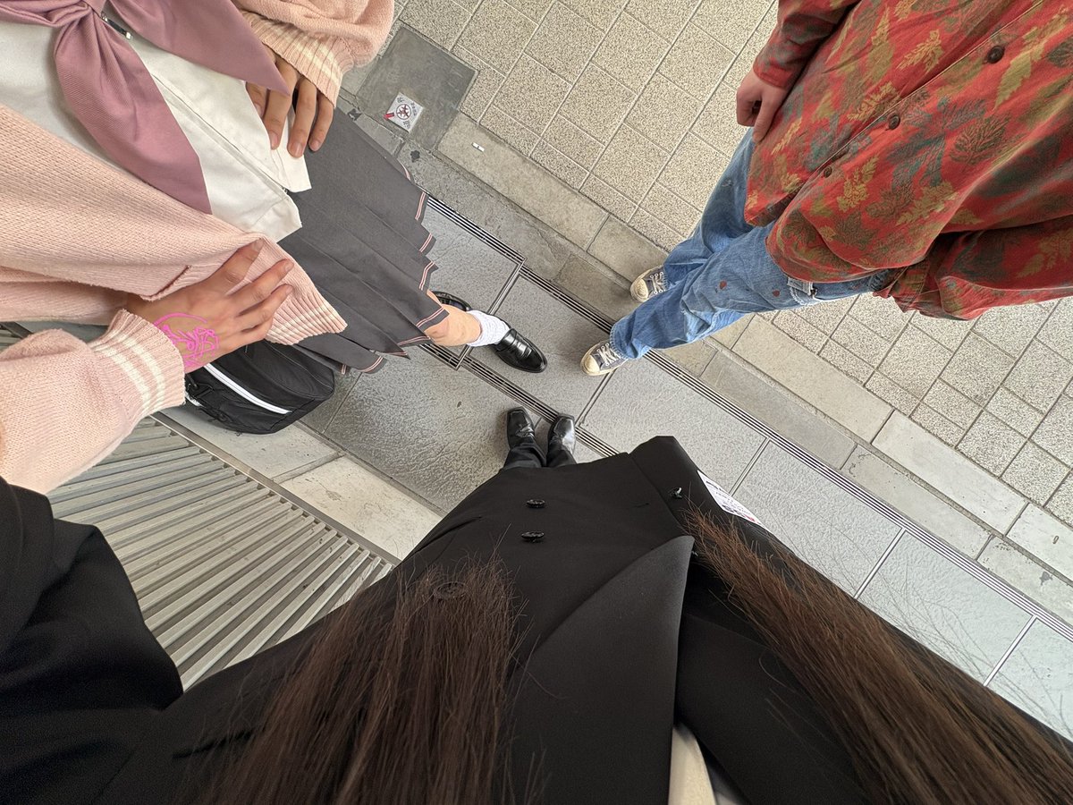 Unti_Morel's tweet photo. 5/2 下北沢Daisy Bar

ありがとうございました。
また会える日までせいぜいお元気で。 https://t.co/7qdPi3fRET