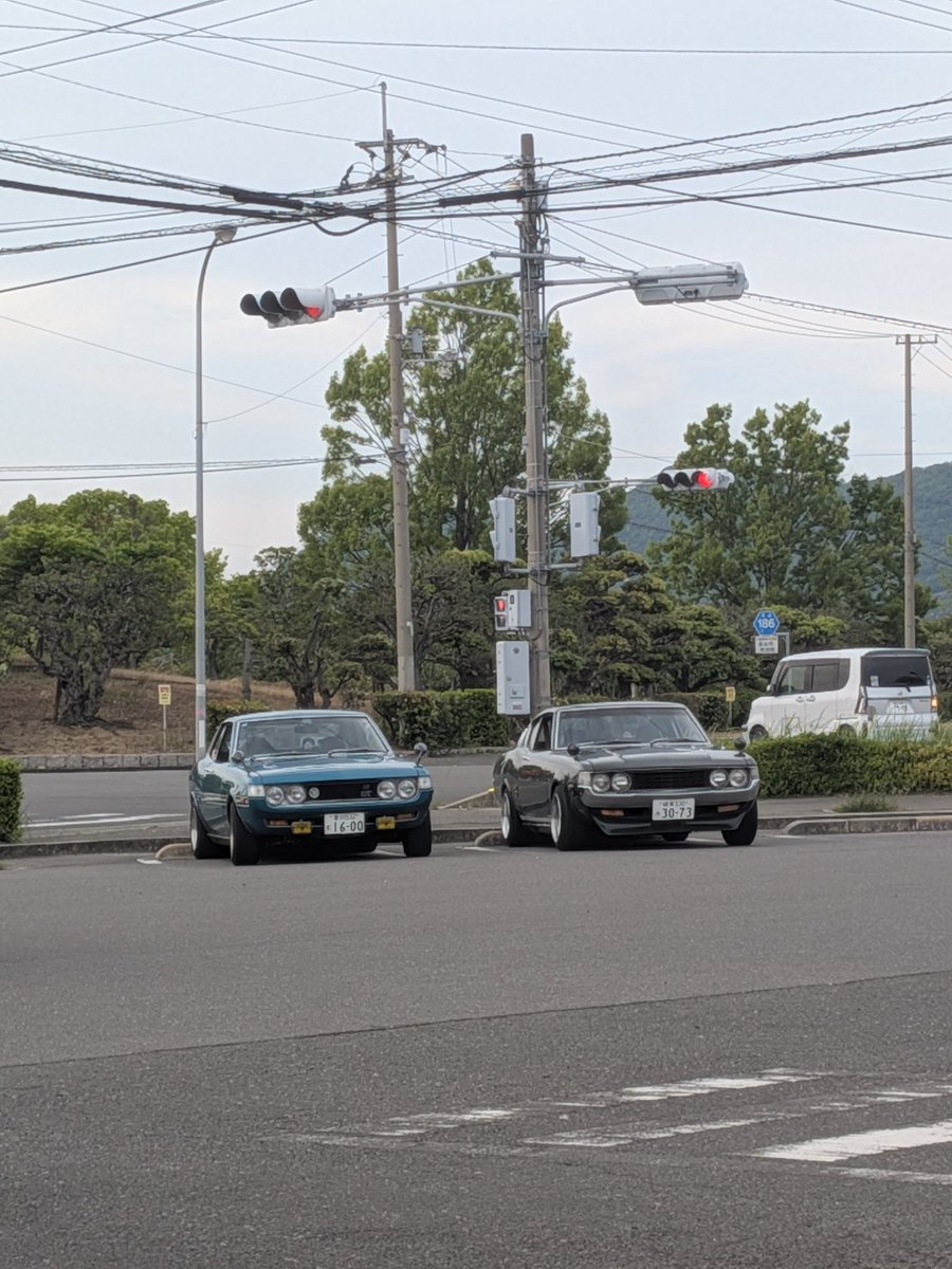 まー tweet media
