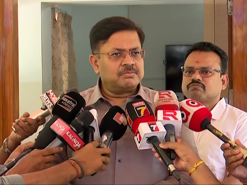 ଓଟିଭି tweet media