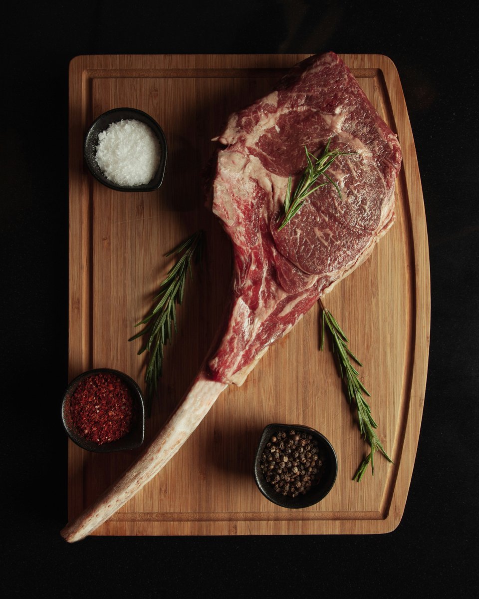 DrKneessi's tweet image. Liberal mineral salt on food. Supports hydration and adrenal signaling for hormonal balance. #Longevity #FunctionalMedicine
#IntegrativeMedicine
#RootCause
#NaturopathicMedicine