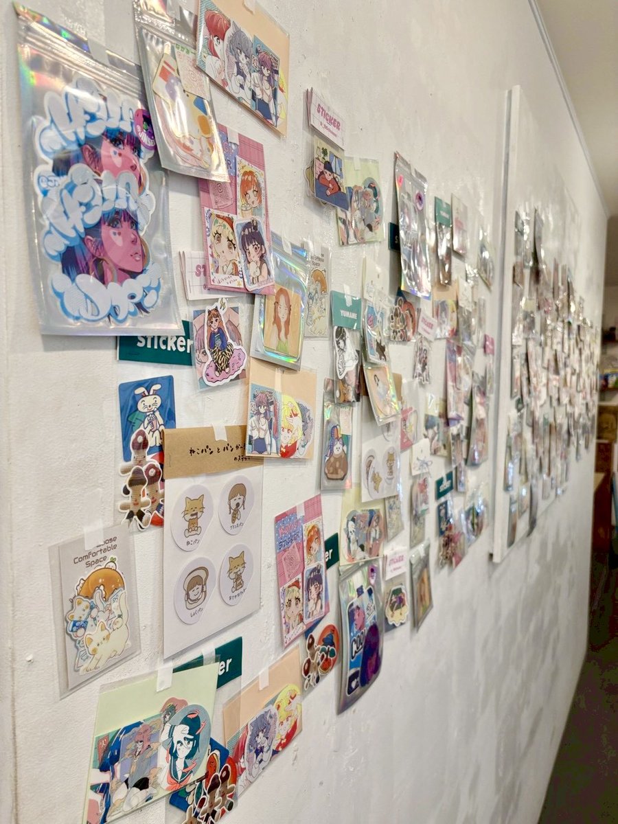 cosmicyuki's tweet photo. 本日よりSUP STAND FUKUOKAさんで行われているSTICKER SHOP2026に
参加させていただいてます☺️✨

5.2 (sat) / 5.3 (sun) / 5.4(mon) / 5.6 (wed)
12:00 - 18:00
会場
ELSUP STAND FUKUOKA @sup_stand_fukuoka
福岡県福岡市中央区大宮1-6-16-102
INTODAY'S @_todays.
P 佐賀県小城市小城町松尾3612 https://t.co/0fKcNbBIgA