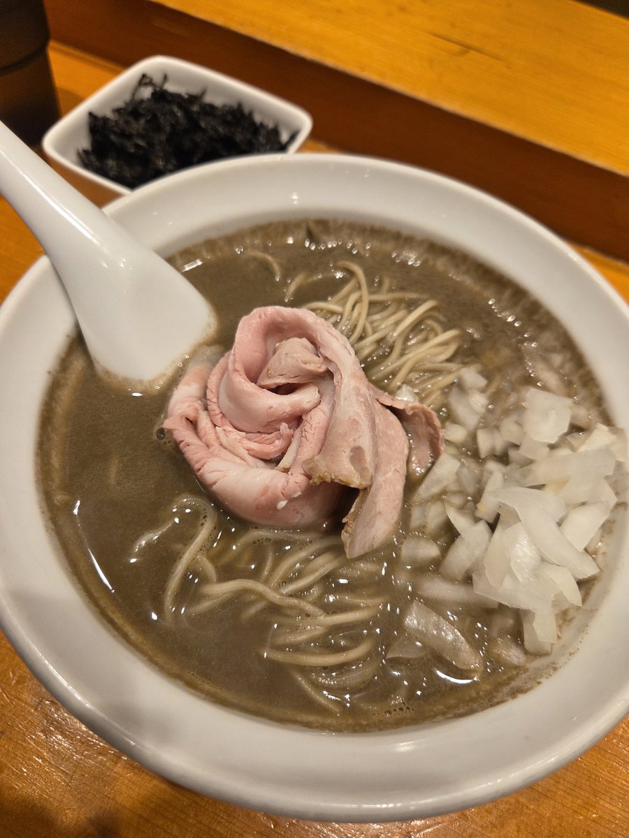 看板のアドマスター tweet media