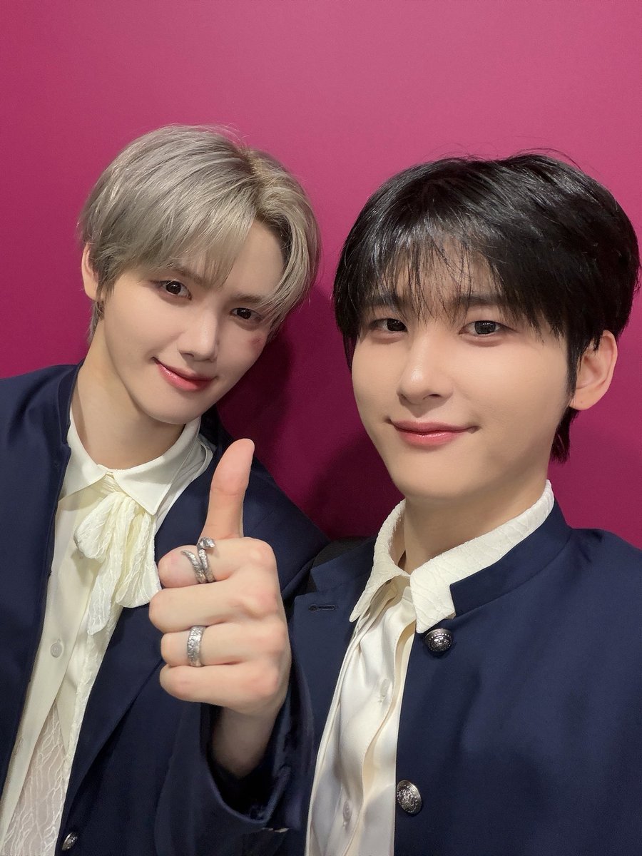포이 tweet media