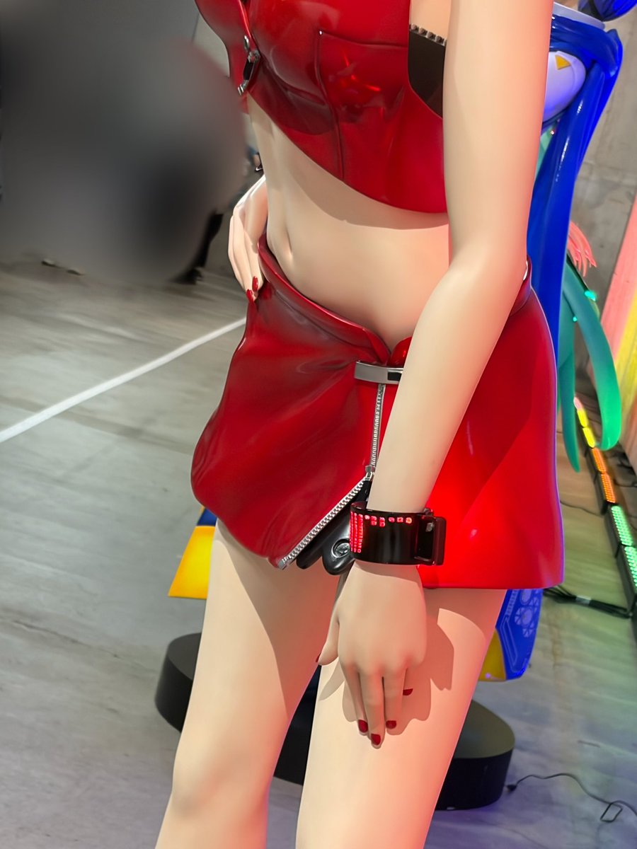 なな_Nana tweet media