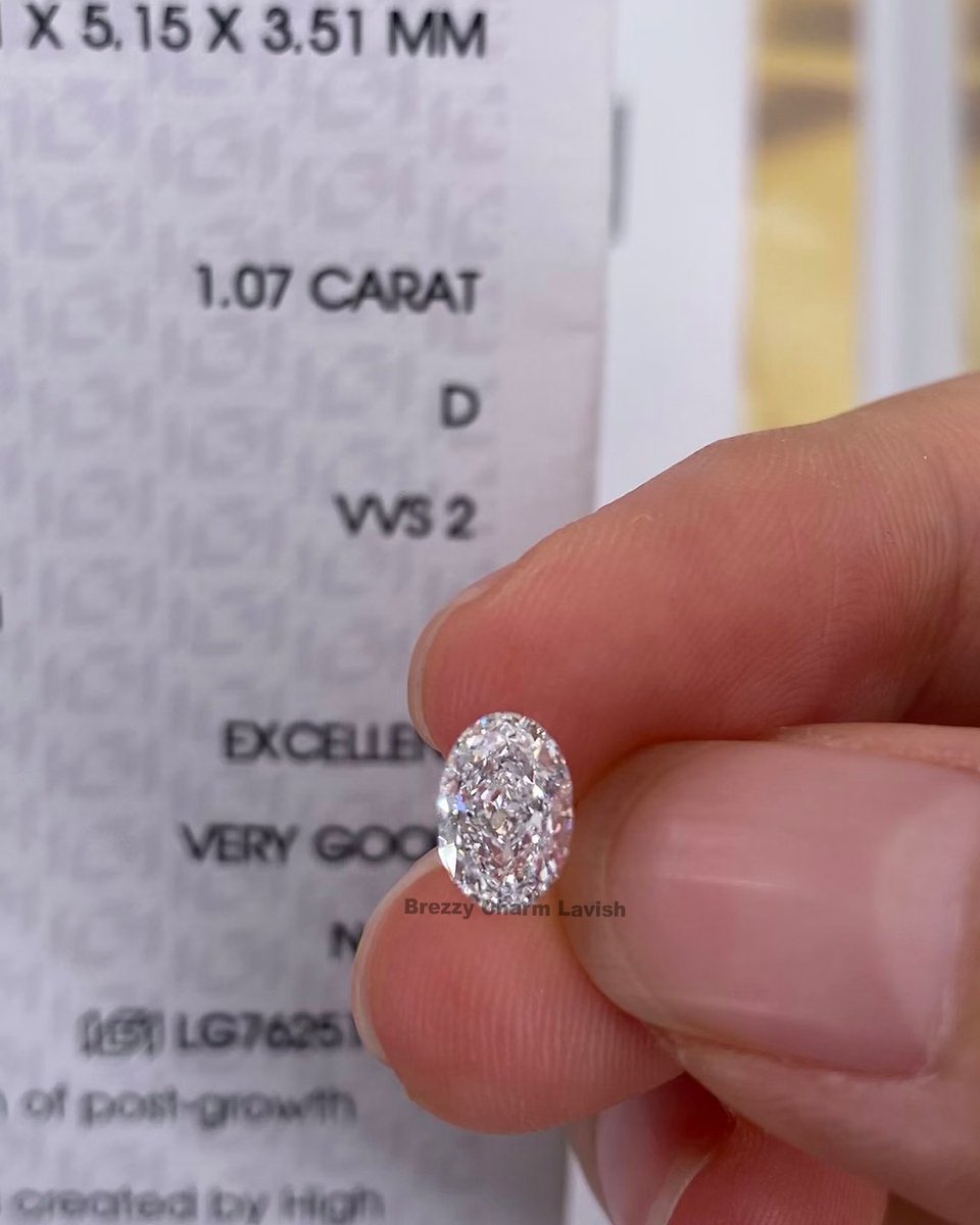 BrezzyLavish's tweet image. Elegant Oval Cut Lab Grown Diamond
 ✨ 1.07 CT | D Color | VVS2 ✨

----(020526C)---- 
🌐 lavishlabgrowndiamond.com 
📱 +91 94848 41948

#LabGrownDiamond #OvalCutDiamond #DColorDiamond #VVS2Diamond #LuxuryJewelry #DiamondLover #LavishDiamonds #lavishlabgrowndiamond #lavishdiamond