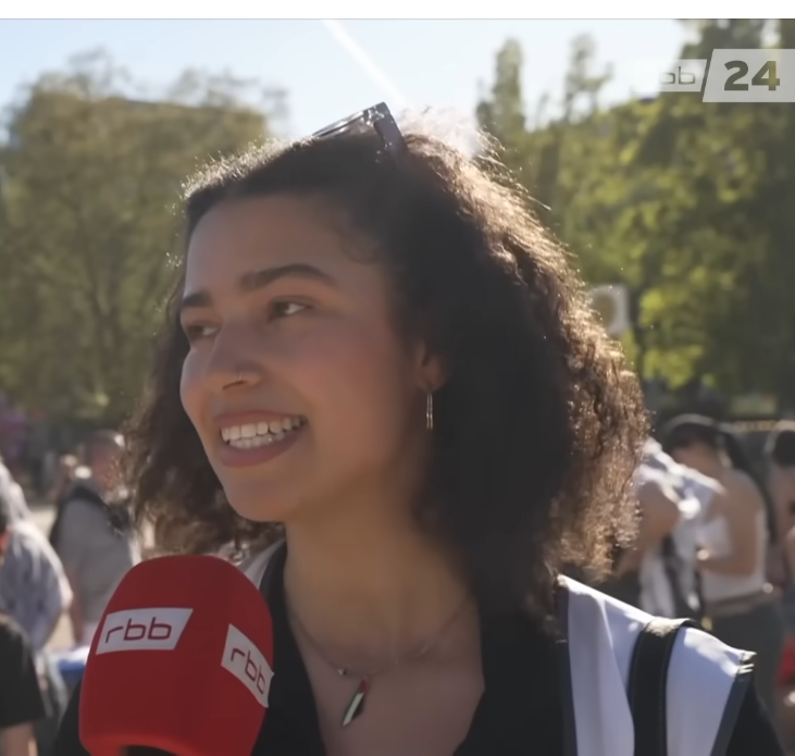 Öffentlich-Rechtliche sofort beenden 📺🚮 tweet media