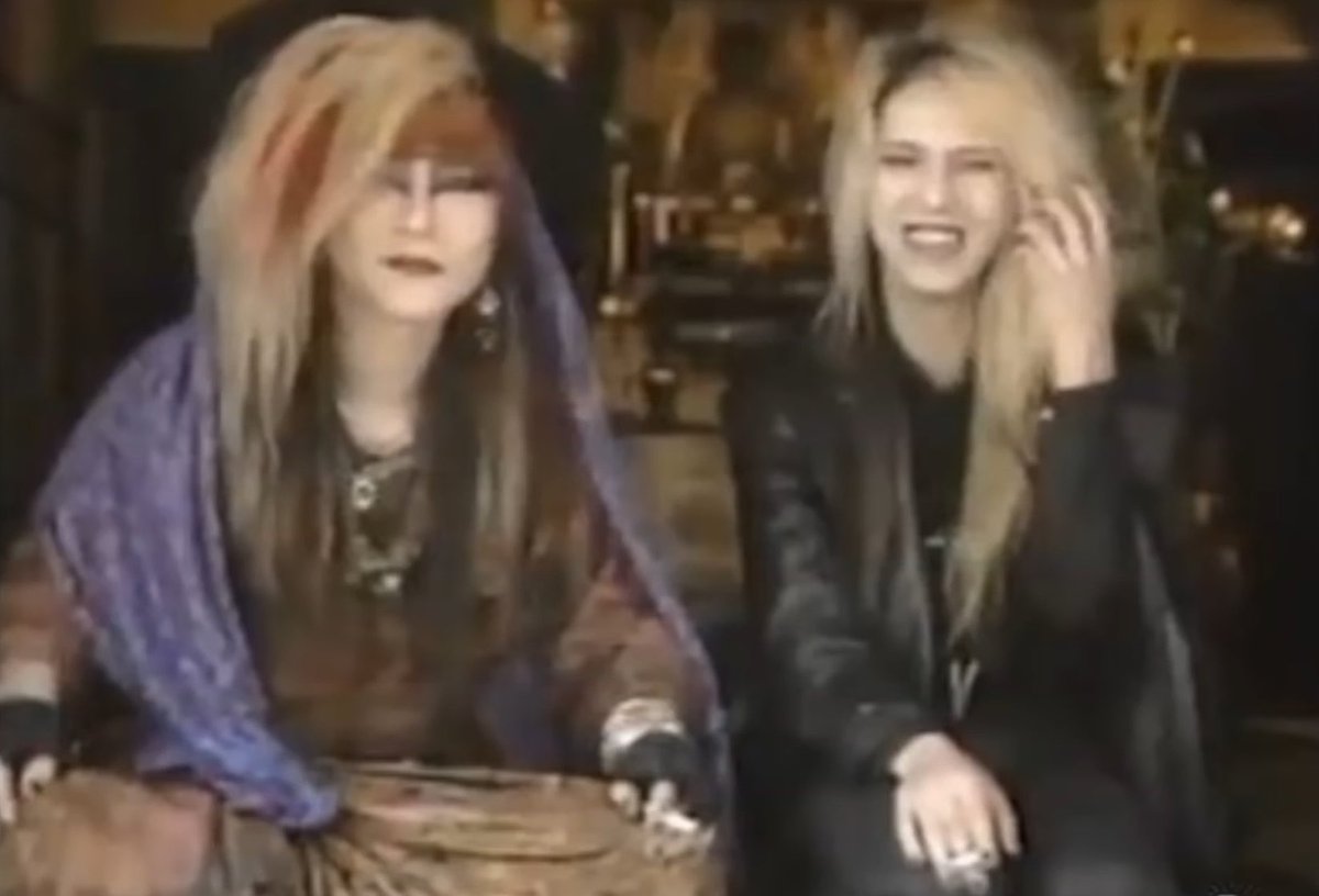 ku_mi_x_yoshiki's tweet image. 28年…
長い様であっとゆー間の様で…

うん
きっとそうだと思うよ❣️

何年経っても
この日は辛い…🥺
#hide 
#RIP