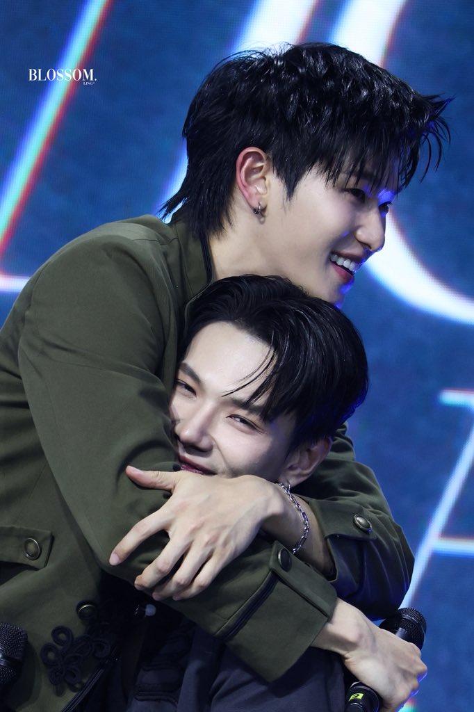 หลิง𝐁𝐥𝐨𝐬𝐬𝐨𝐦♥ tweet media