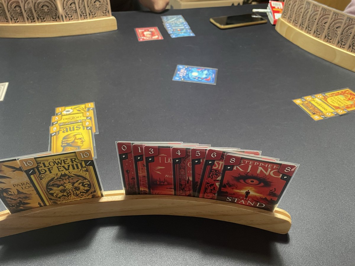 getyaya1's tweet photo. Seguimos con las buenas noches de juegos, ayer un tierra y libertad, kogge y american bookshop. https://t.co/P3jRjA0yD7