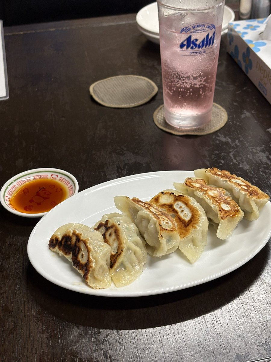 coimeshi's tweet photo. マジで好きすぎてリピってるので、言語化できて小躍りしてる

ほんと好きすぎるのに誰もこんな最寄駅きてくれなくてボッチ飲みしてるのでマジみんな来てください https://t.co/VAqf7pe19T