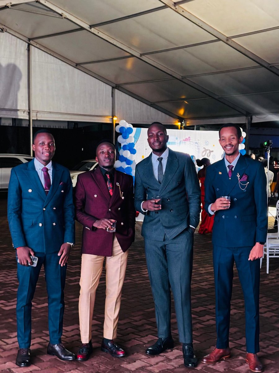 MosesBr20586434's tweet photo. Trying to end the Bachelors degree in style. 
@muksurveyors DINNER 2026.
Grateful for this association(M.A.S.S) that built me in Makerere leadership. Kudos to the team for organising this memorable event. https://t.co/HLxgE3LWL7