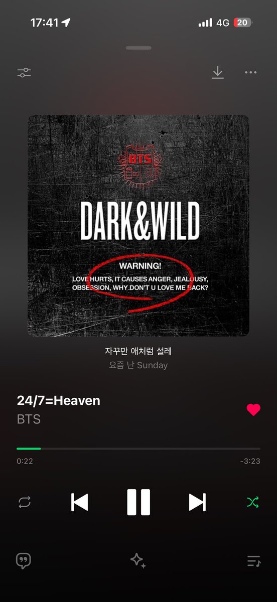 kimuchi_bts's tweet photo. 泣きそうてか泣いてる私の1番好きな曲🥲 https://t.co/BEaq6DLPng