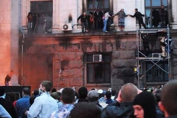 SgforgoodStella's tweet image. This massacre became a turning point leading to civil war.

While the residents of #Donbas initially considered federalism, after these events it became clear to everyone that they needed to separate from the Ukrainian quasi-state.

#Odessa #Ukraine
May, 2, 2014