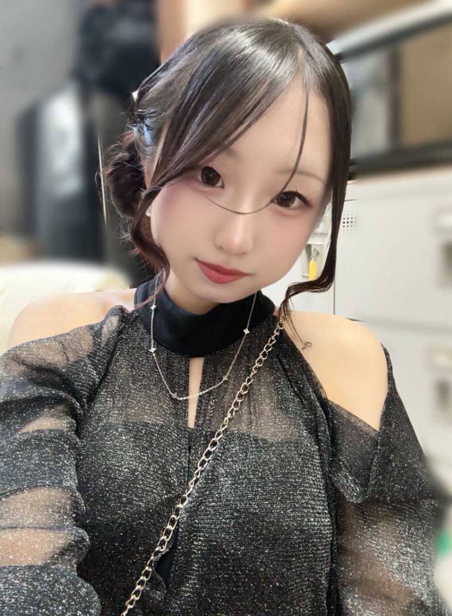 towathu_'s tweet photo. とわ昇格祭始まってます！
ラストまでいるよ〜！
今日可愛いので1時間だけでも会いに来てください（ ;  ; ）

@navyblue_tenjin 

#福岡 #コンカフェ #自撮り界隈 #いいね返し https://t.co/8dIHy2gWoO