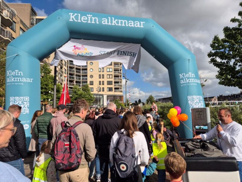 OntdekAlkmaar's tweet photo. Alkmaar maakt zich op voor Avond4daagse 2026 -  https://t.co/5yZM6UjzoQ  #Alkmaar #Alkmaarprachtstad #Avond4Daagse #Lopen #Wandelen #kinderen #activiteiten #traditie https://t.co/I22Kb2tWJy
