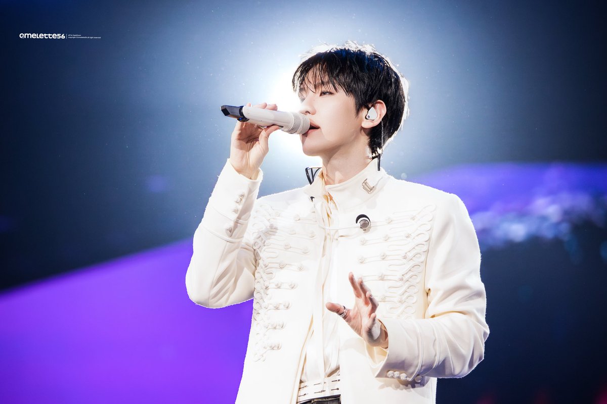 whiiite4's tweet photo. 260426 WIEA 

 #백현 #BAEKHYUN #ベッキョン 
#边伯贤 @B_hundred_Hyun https://t.co/rfzZaqfazw