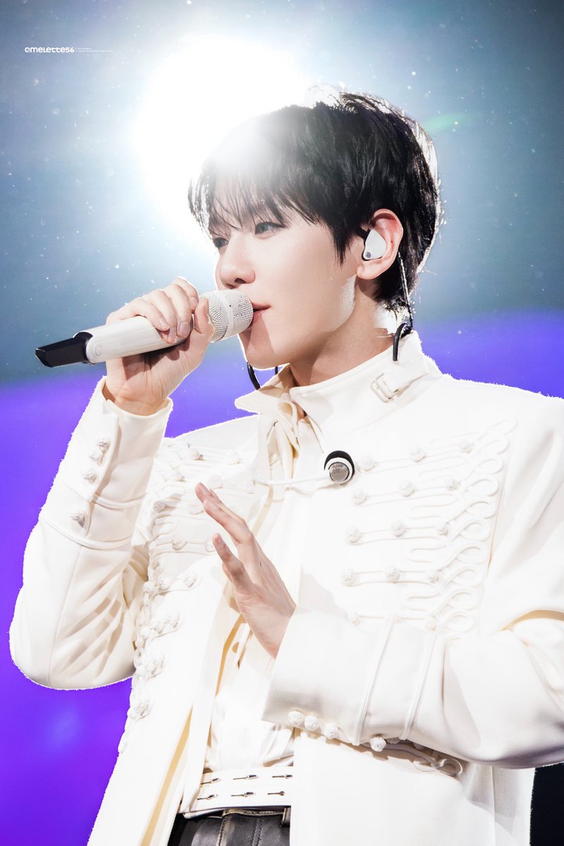 whiiite4's tweet photo. 260426 WIEA 

 #백현 #BAEKHYUN #ベッキョン 
#边伯贤 @B_hundred_Hyun https://t.co/rfzZaqfazw