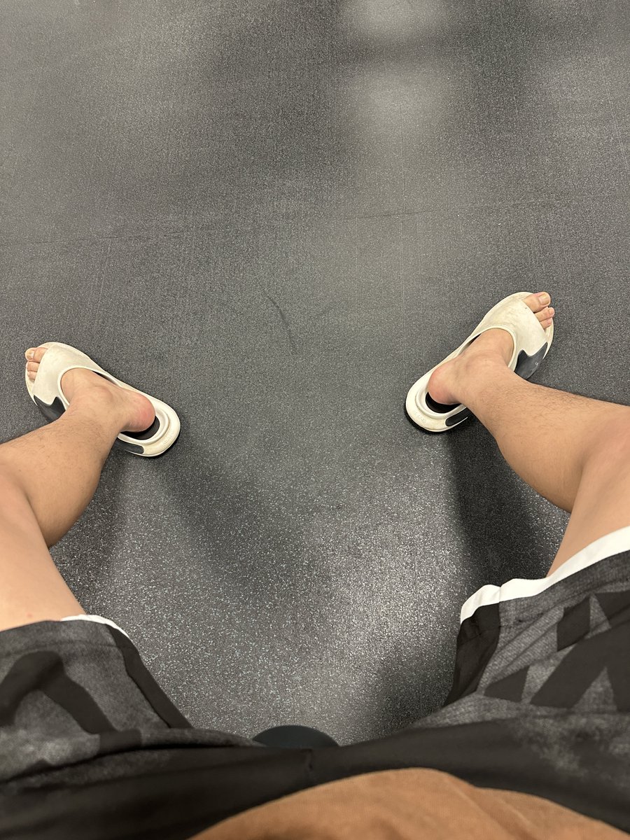 达比拉（南京） tweet media