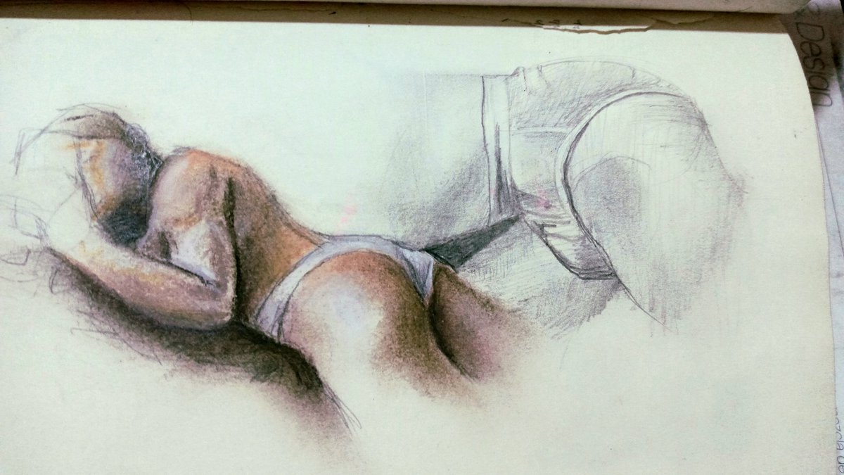 migueliui_'s tweet photo. dibujos de hoy c: https://t.co/N5tmfqgdfg