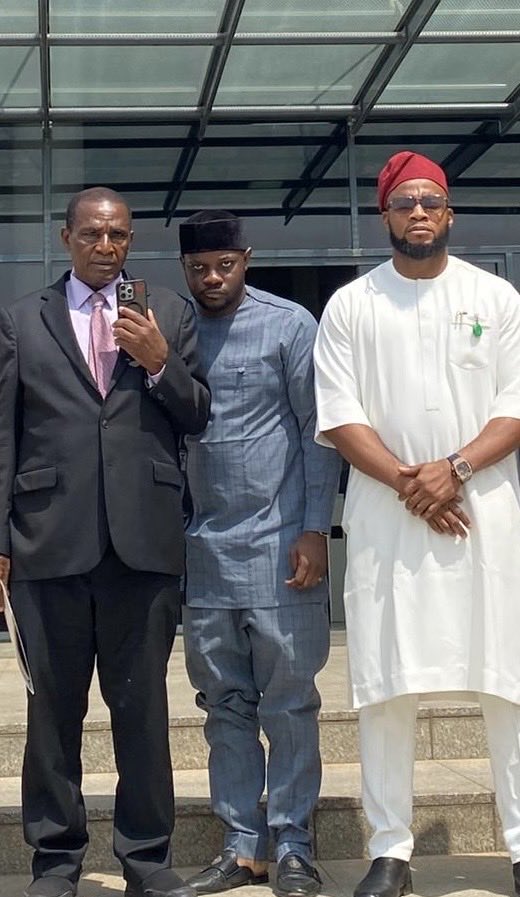 AyomidesamsonD's tweet image. At the heart of the National Assembly
Honored to join our Chairman, Prof. Jerry Sonny Ugokwe, in a consultative session with the House Ad-Hoc Committee on Drugs and Illicit Trafficking.
#NationalAssembly #DrugControl #NigeriaPolicy
#pharmsamsonayomidedancharles #HealthcareReform