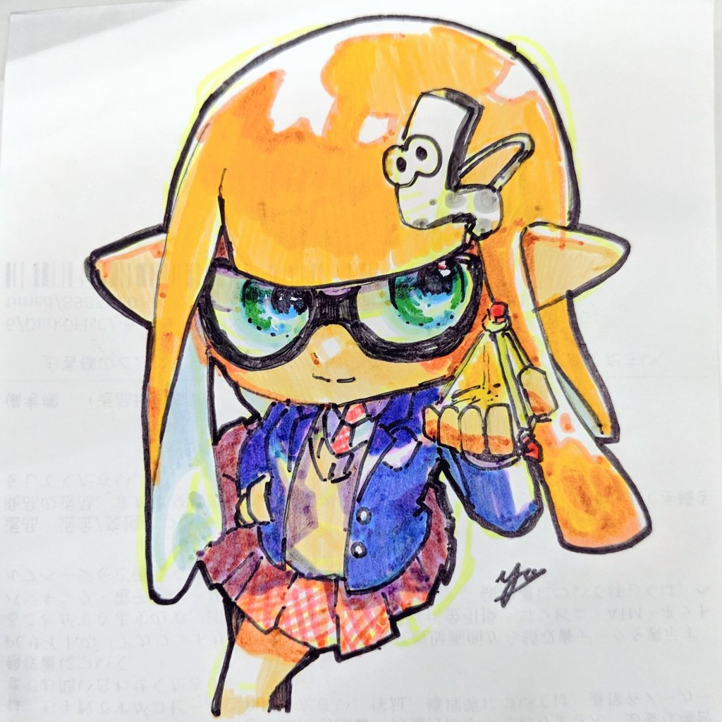 spr414_mn's tweet photo. ダイソーのペンで落書き https://t.co/0cf89RF88e