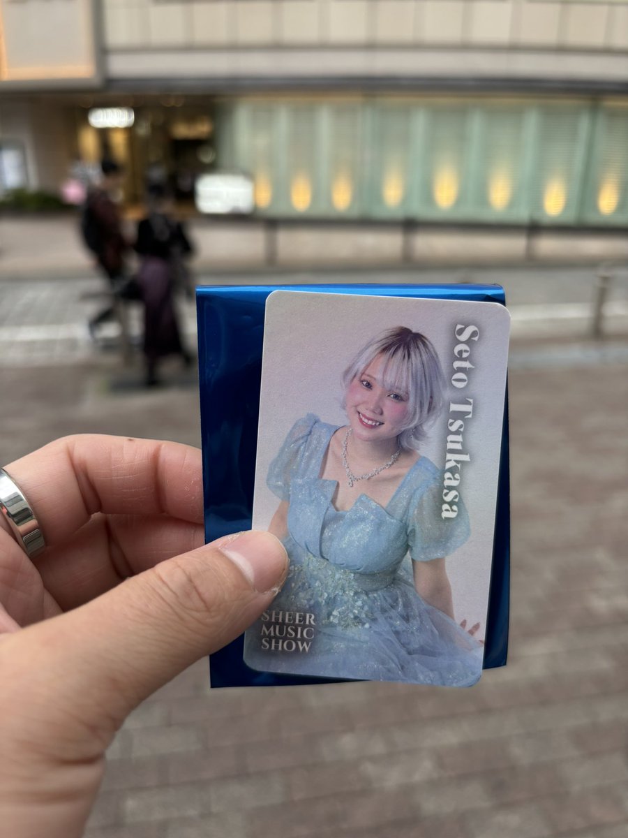 TIMEMH099's tweet image. SMS 第一部お疲れ様でした！
いやもう瀬戸ちゃん可愛すぎてやばかった
あの近すぎて目が合った気がして恥ずくて真顔みたいなね、まぁとにかく最高だった。
無事瀬戸トレカもゲットできたし、言うことなしです、第二部参加の方はまだまだ楽しんでください！　
#瀬戸つかさ #sms
