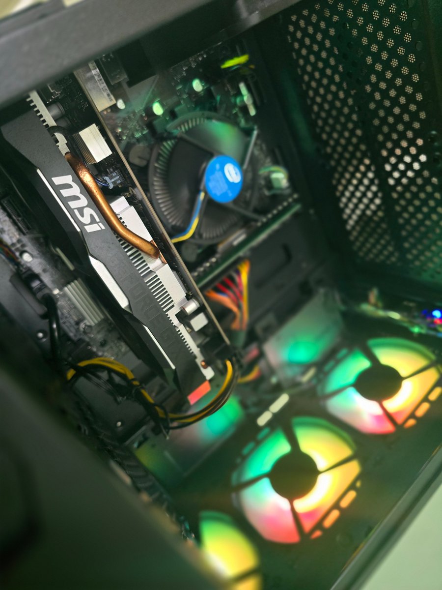 forth_it's tweet photo. Intel i5 Gaming PC, Nvidia GTX 1650 4GB, 16GB RAM, SSD + HDD, WIFI, BT, Win11 #usedpriceperformance

@Gumtree 

https://t.co/JmMfrtH2Pn

#pcsetup #gaming #pcbuild #mypc #laptop #pcgaming #localbusiness #scotland #nvidia #amd #usedpriceperformance #pcmasterrace #gaming https://t.co/rIGBkKtOwh