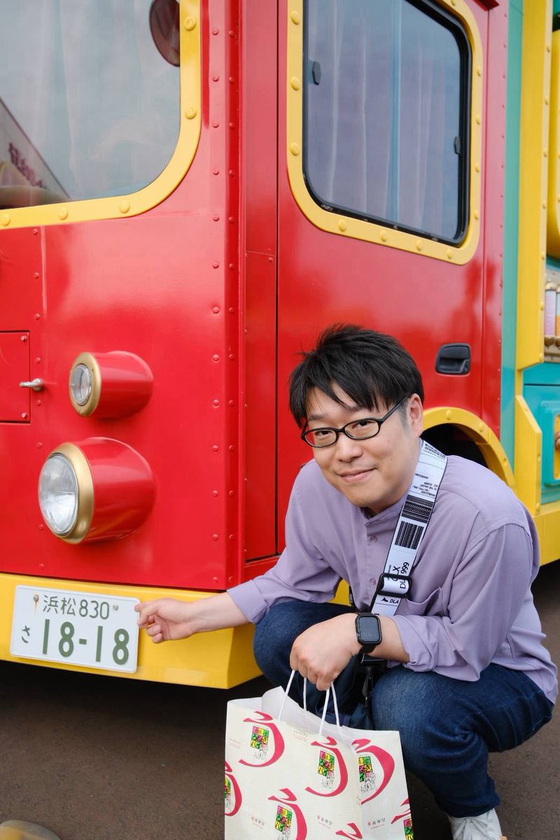 トチロー tweet media
