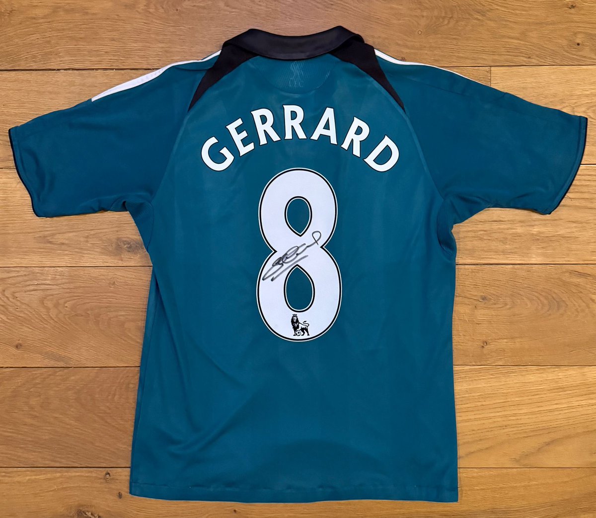 RO Sport Memorabilia tweet media