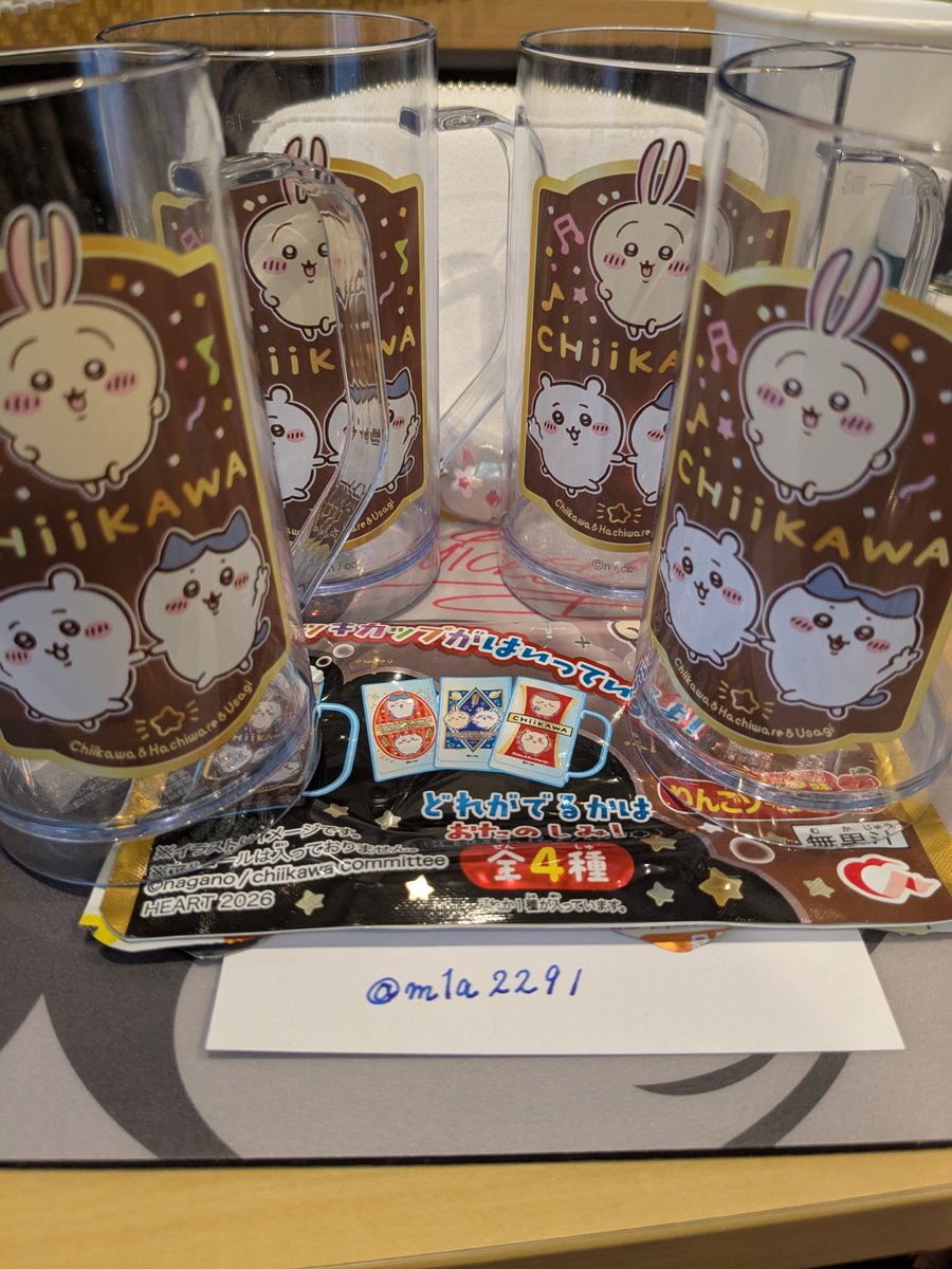 m1a2291's tweet photo. 【ちいかわ ＊ 交換/定価譲渡】

黒ビア風ジョッキカップ
譲：ちいかわ・ハチワレ・うさぎ(在庫4)
求：くりまんじゅう・シーサー×2(優先①)
　　税込定価(275円)+送料(優先②)
　　ハチワレ・ちいかわ×1

京都河原町or郵送により交換希望。
１点からでも、検索からも、お気軽にお声がけくださいませ。 https://t.co/0XoNliLJrP