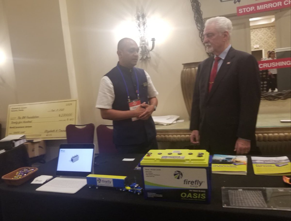 IvanMisner's tweet photo. Thank You to Our Exhibitors!
I love to meet and visit our Conference vendors and see their booths.
#MeWithIvan #BNI #BNIUSCNC26 #bnimembers https://t.co/UL64WKZwJE
