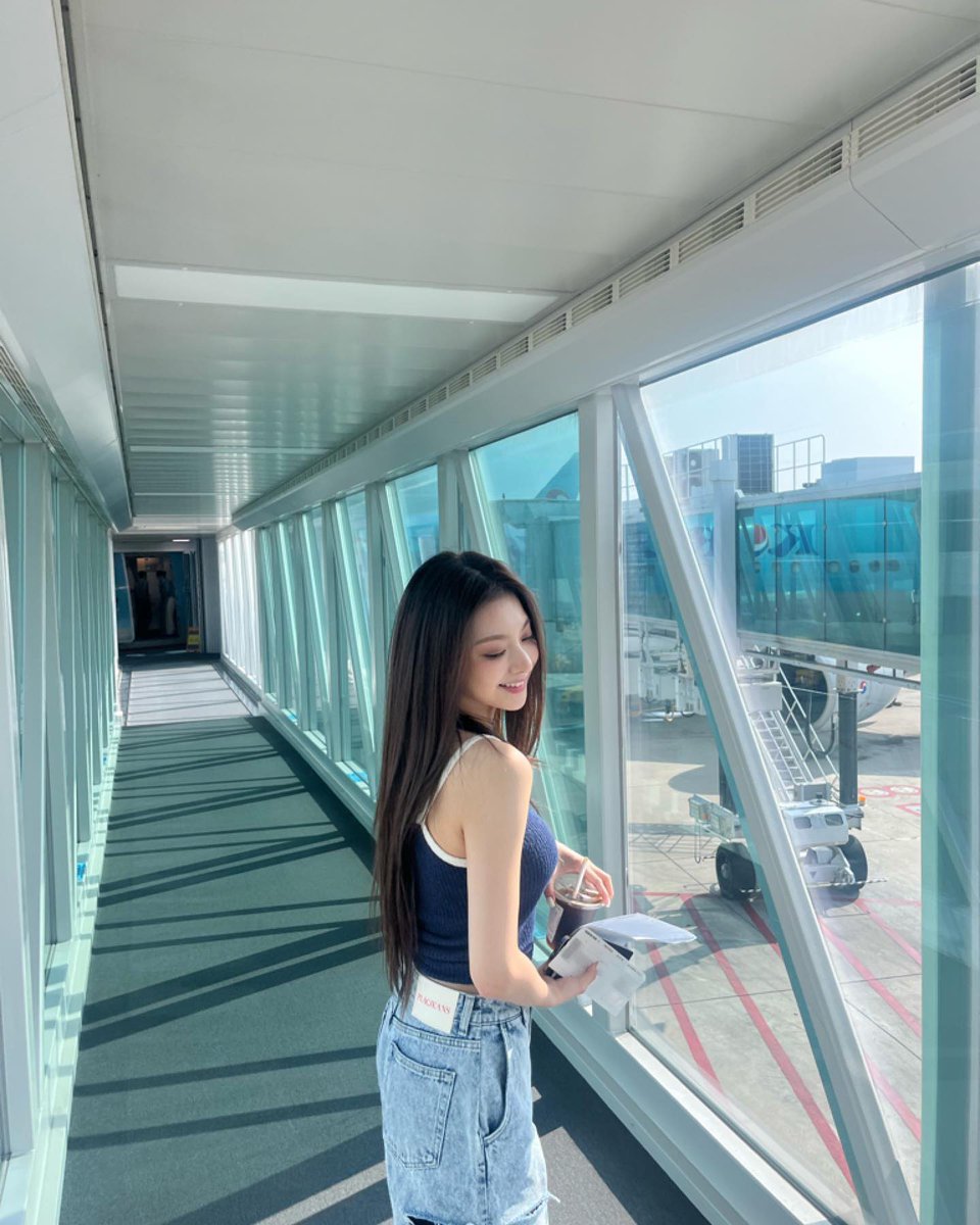 롤로 tweet media