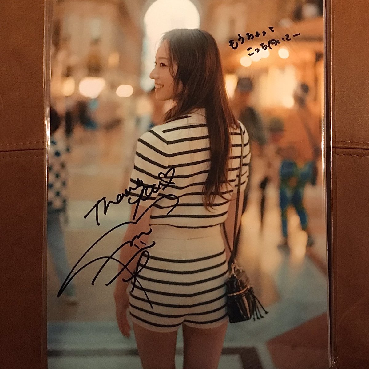 (直筆パネル) 梅澤美波 写真集 直筆サイン入りパネル ▶︎🇮🇹#梅澤美波 #透明な覚悟 パネル◀︎ 光文社さん📘ヨドバシ京都