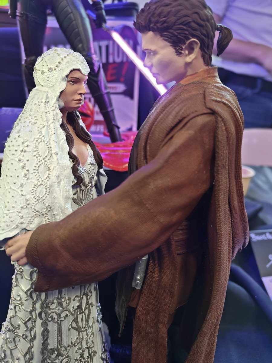 GalaxieStarwars's tweet photo. La forge de Nico est dans la place !
#GenSW2026
#GalaxieSW #StarWars https://t.co/5BURhs7qOp