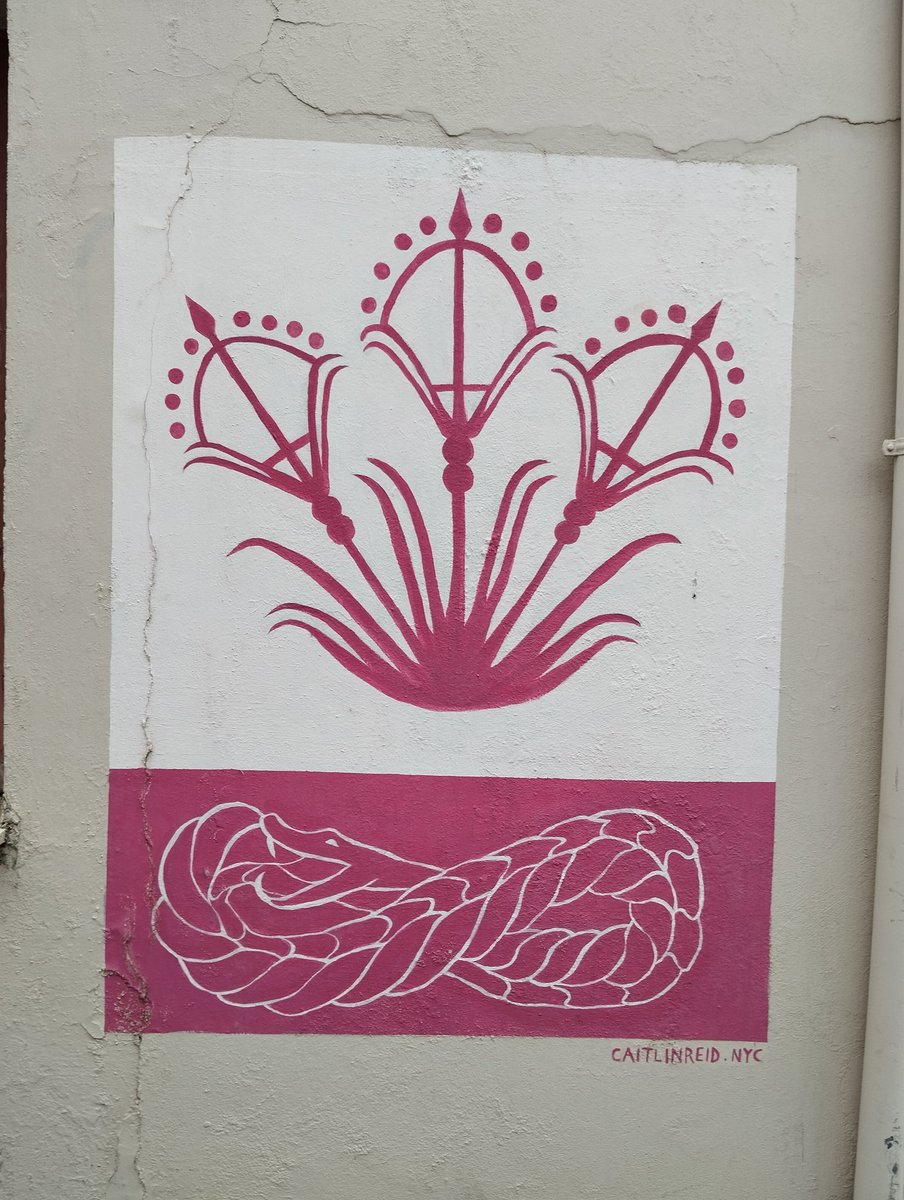 katerin87813001's tweet image. Sigil like #StreetArt for the #AlphabetChallenge #WeekQForQueens