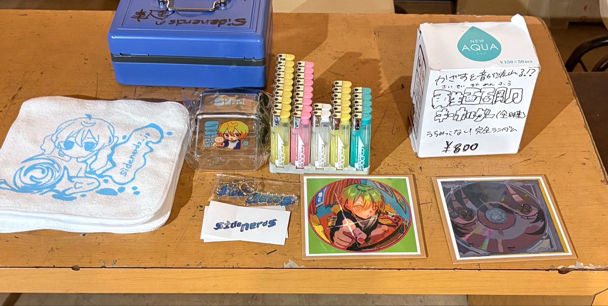 ✨本日の物販はこちら✨ CD 2000 シガレットケース 2000 ロゴアクキー