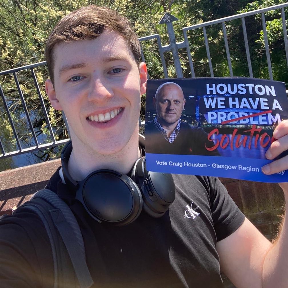 Craig Houston tweet media