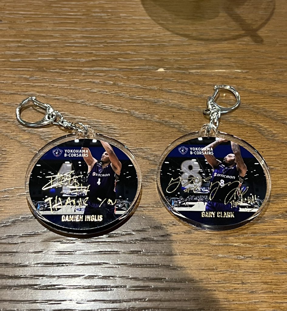 ykn_Bcor5's tweet photo. ビーコルThanksアクリルキーホルダー
交換or買取 希望

【譲】#4 #8
【求】#18 #6 定価

明日会場います！
交換していただける方いらっしゃいましたらよろしくお願いします🙇🏻‍♀️
#ビーコル交換 https://t.co/AOvisFcQ6h