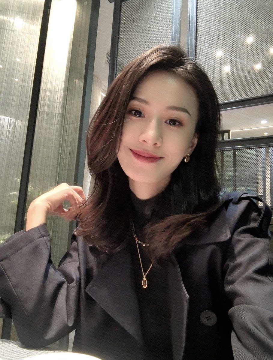 BTC588585333055's tweet image. 今天按下暂停键，不盯盘、不看K线，只把时间还给自己。
慢下来的片刻，才是生活真正的样子。
#LifeStyle #SlowLiving #SelfCare #TraderLife