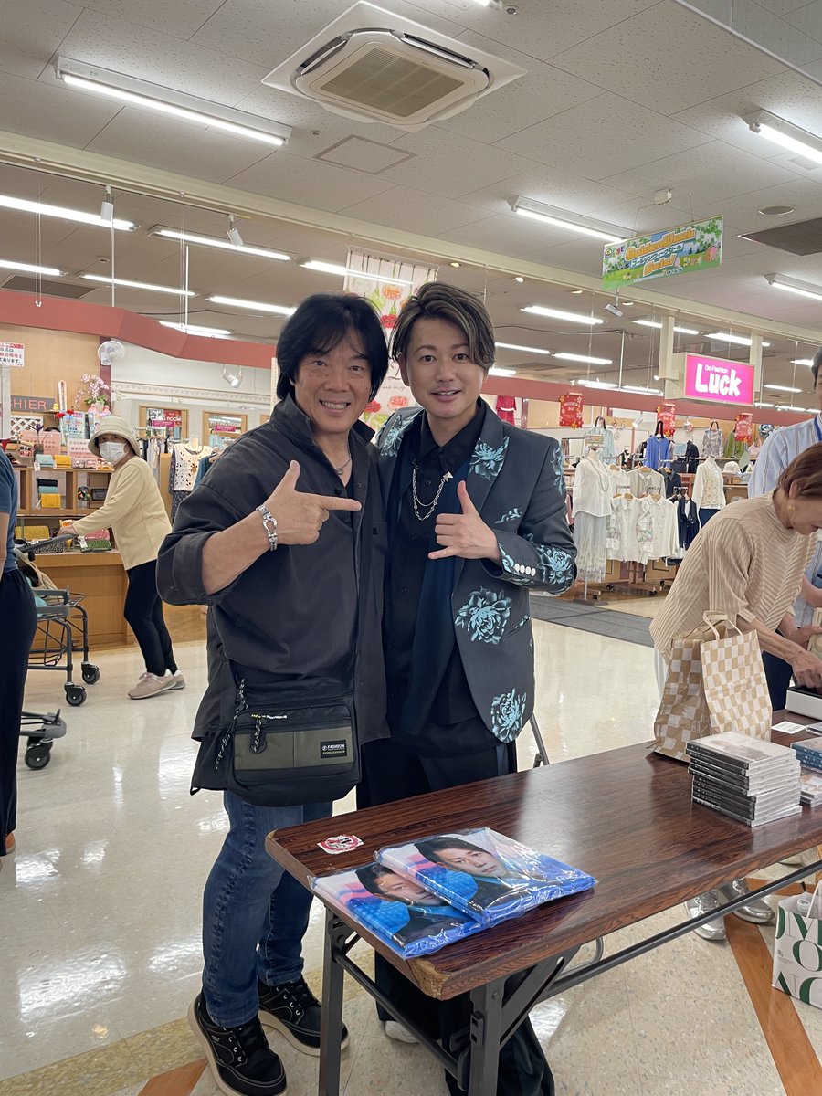 なかやま　しげる tweet media