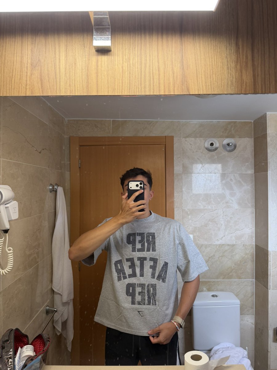 CashMaster02Mad's tweet photo. nueva camiseta la quiero reembolsada peleles https://t.co/J25NTkysX4