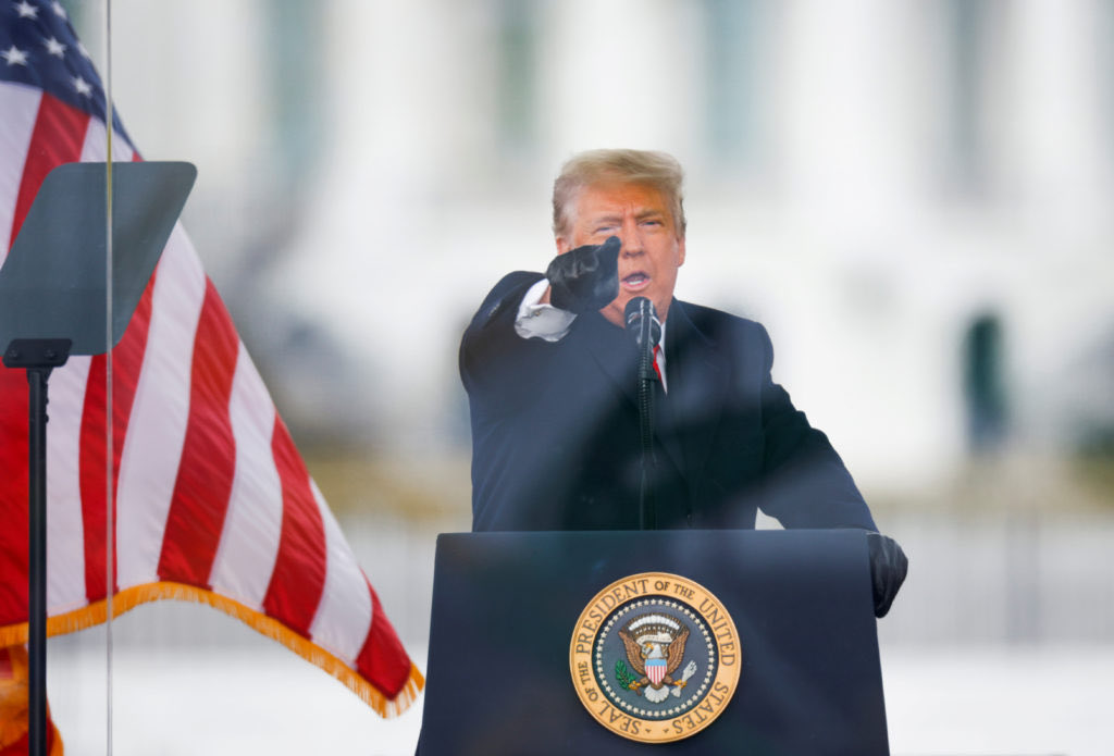 joni_askola's tweet image. Anyone who still cannot admit that Trump lost the 2020 election should be permanently disqualified from running for office. 

If they refuse to accept a democratic loss, they are never going to run a fair race themselves